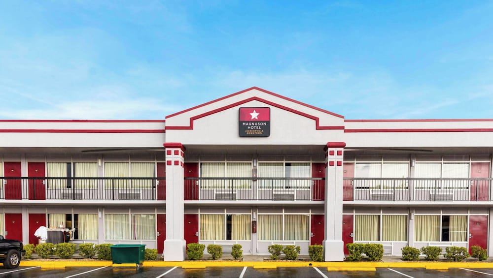 Magnuson Hotel Jacksonville Downtown 1