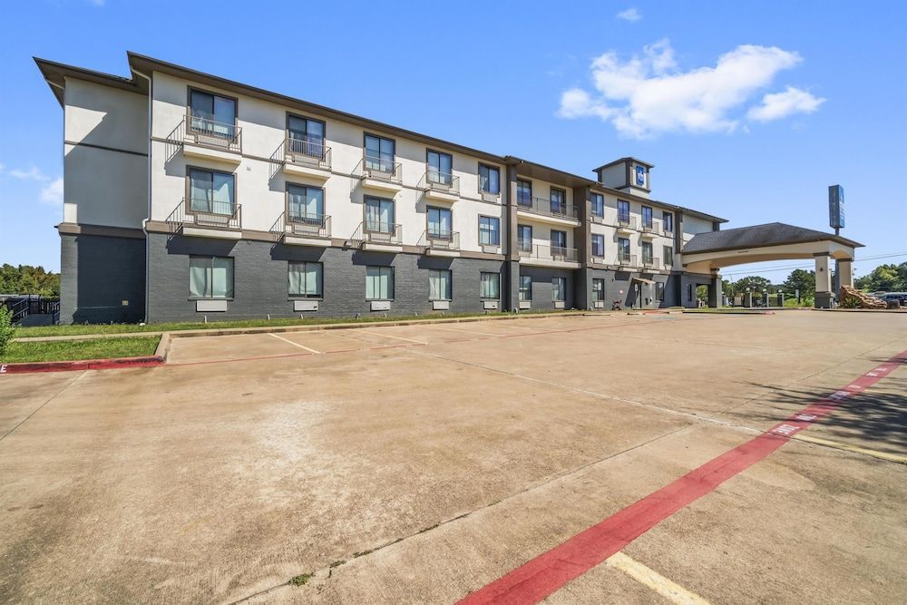 Americas Best Value Inn & Suites-Livingston 1