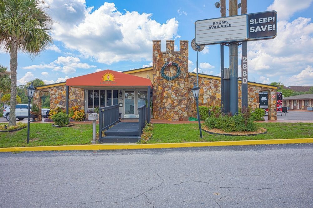 Liberty Inn and Suites Orlando - Kissimmee near Disney World 1