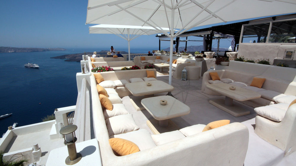 Lava Suites and Lounge 1