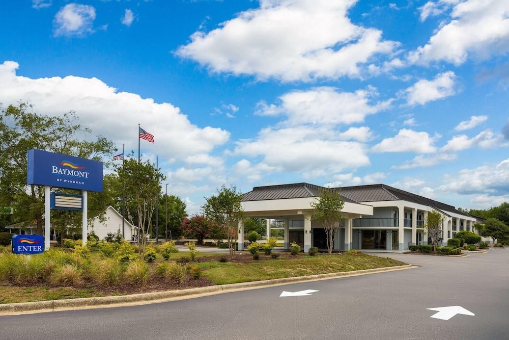 Baymont by Wyndham Fayetteville NC 1