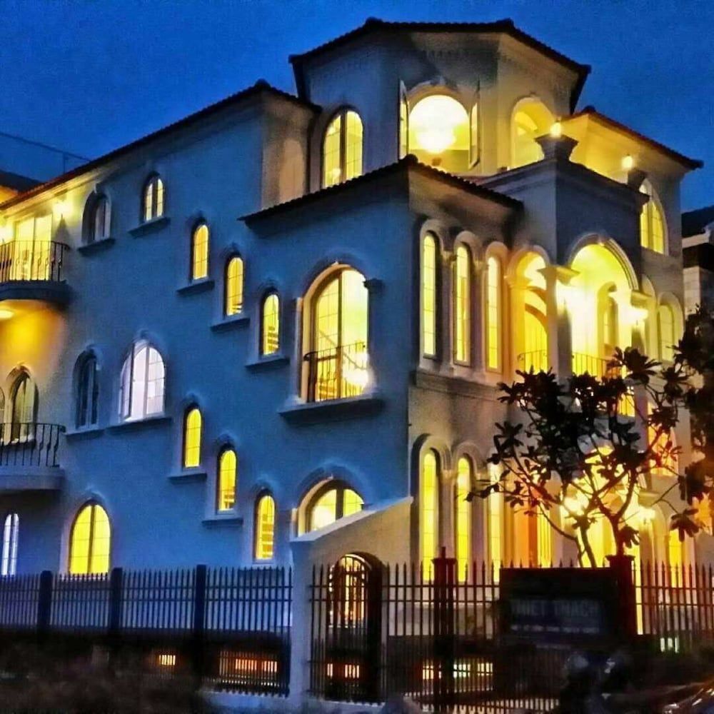 Funny House 1