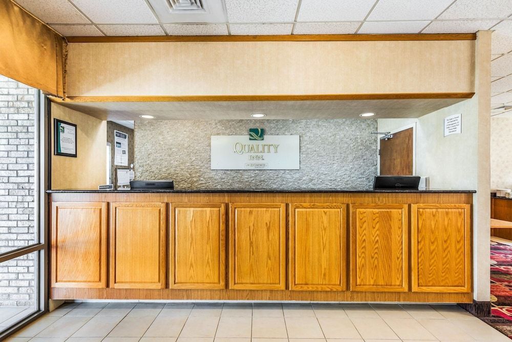 Quality Inn 2