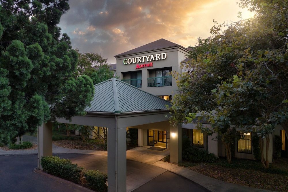 Courtyard by Marriott Stockton 1