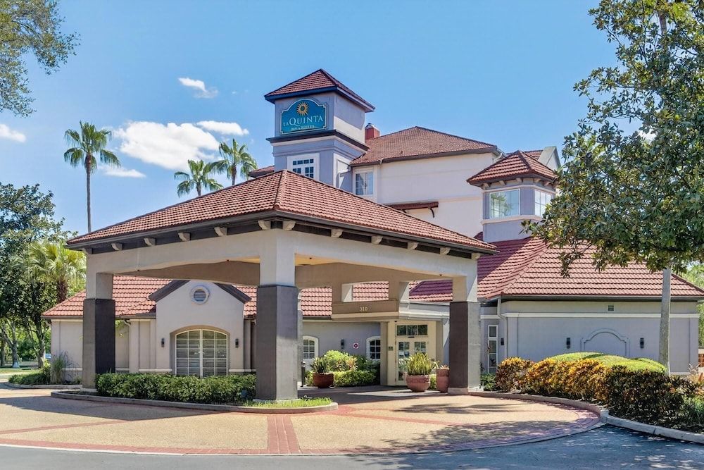 La Quinta by Wyndham Tampa Brandon Regency Park 1