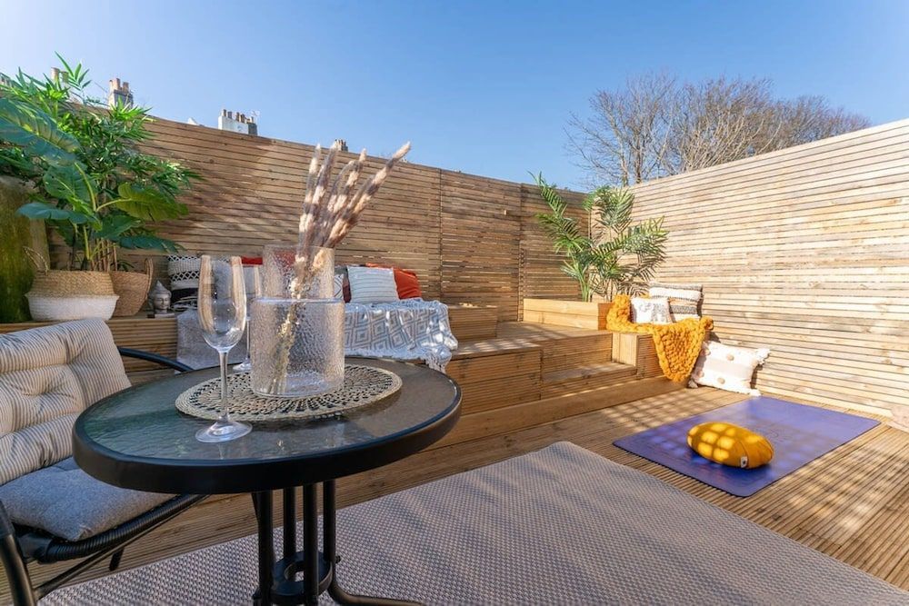 Host Stay Round Hill Apartment 2