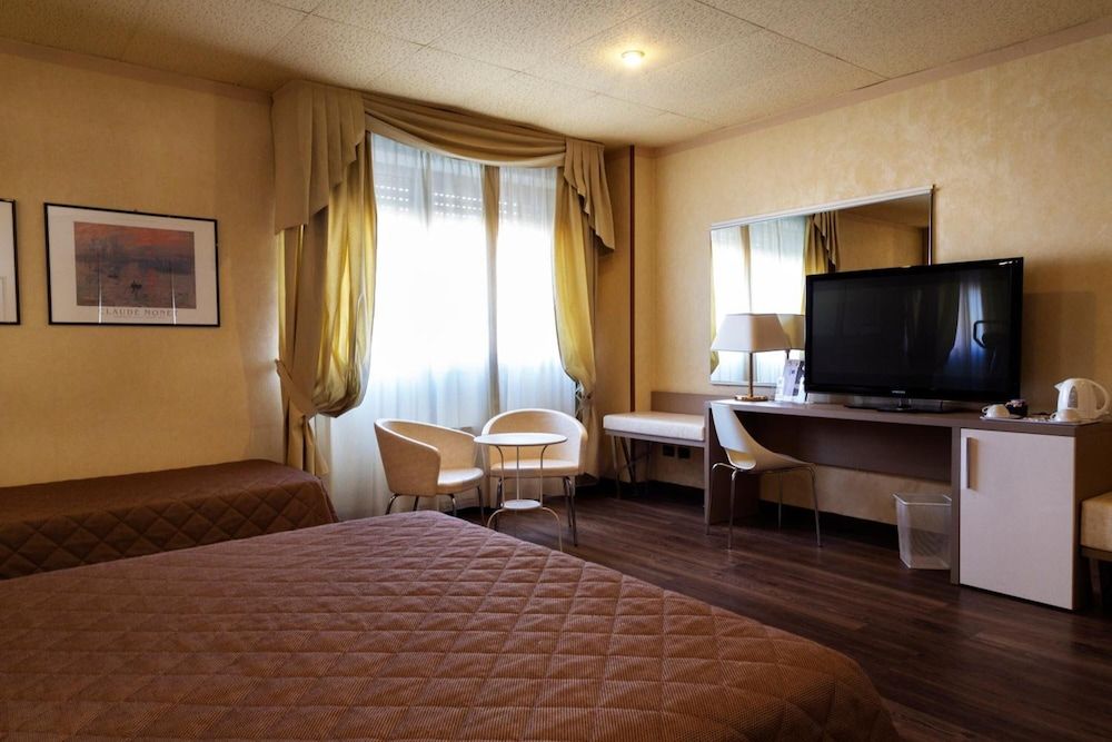 JR Hotels Bologna Amadeus 2