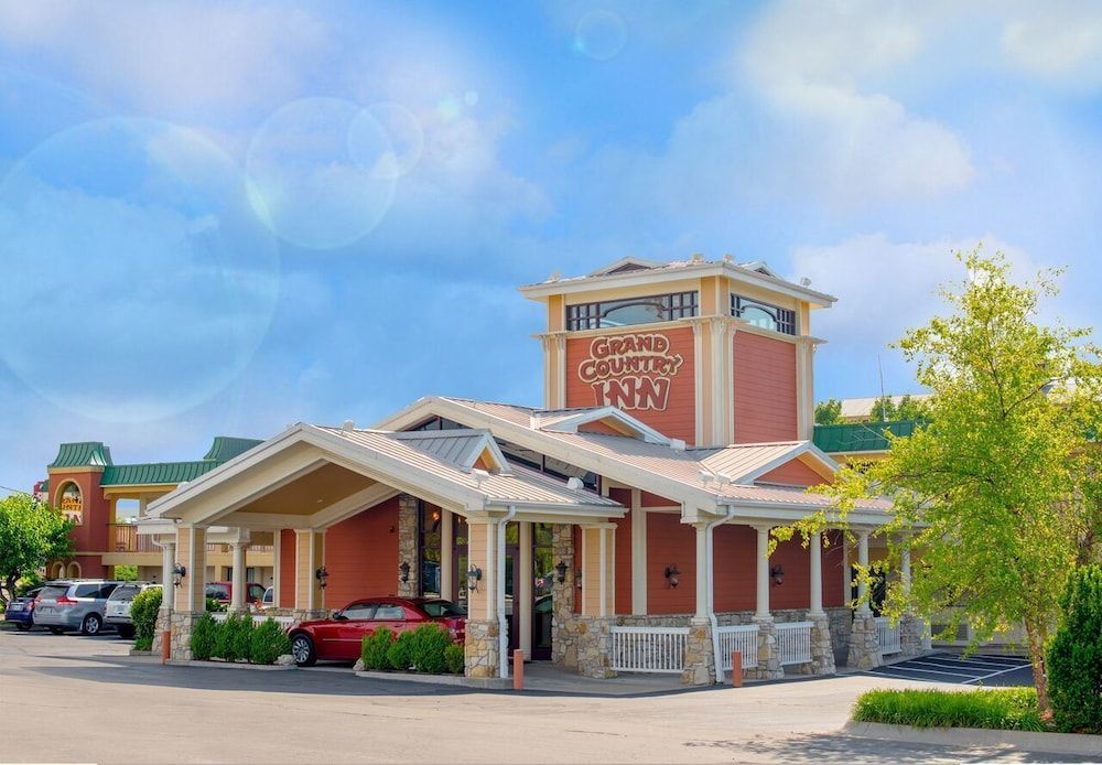 Grand Country Waterpark Resort 1