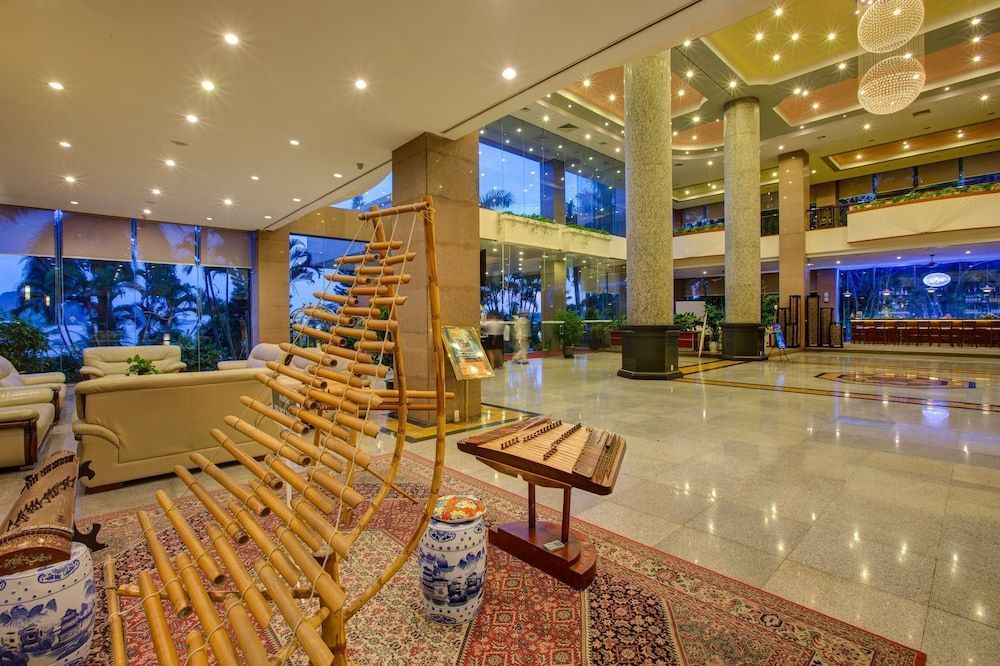 Halong Plaza Hotel 1
