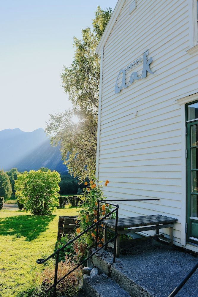 Hotel Aak 1