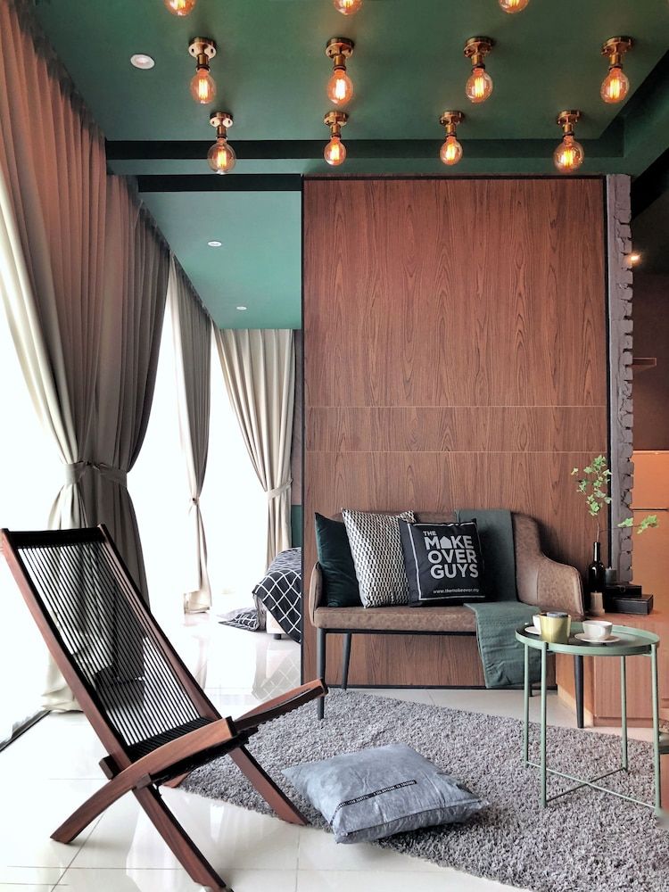 Regalia Upper View Hotel 2