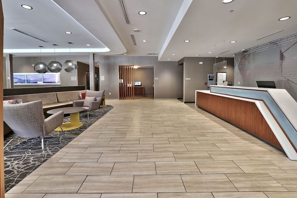 SpringHill Suites Durango 2