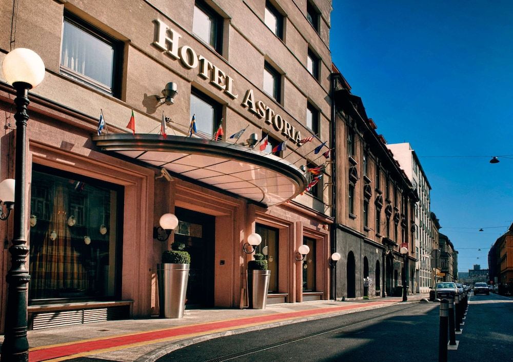 Best Western Premier Hotel Astoria 1