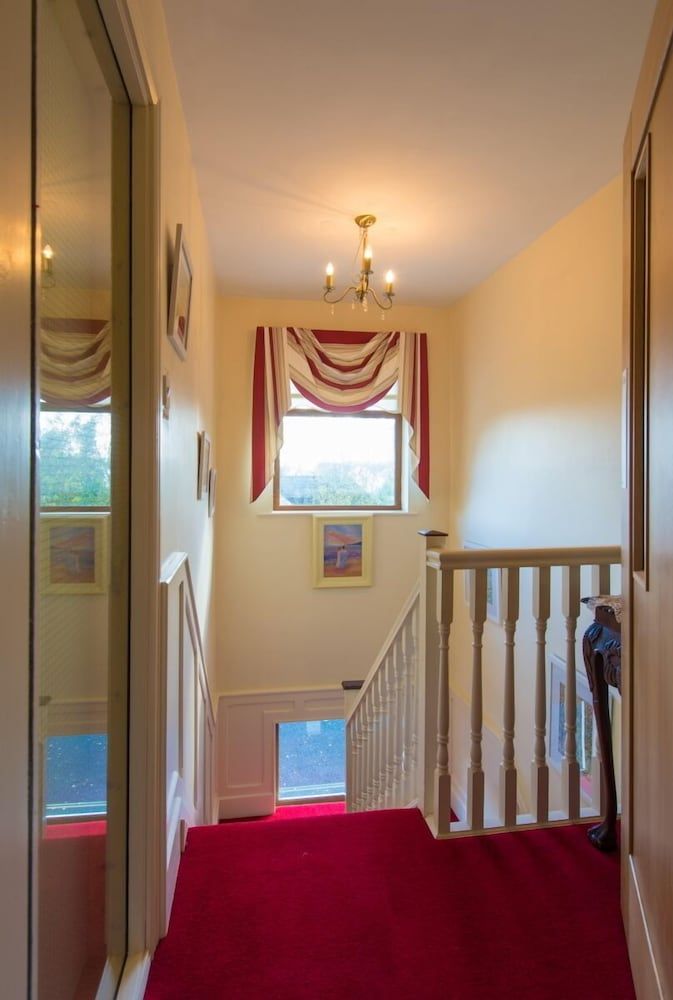 Aisleigh Guest House 2