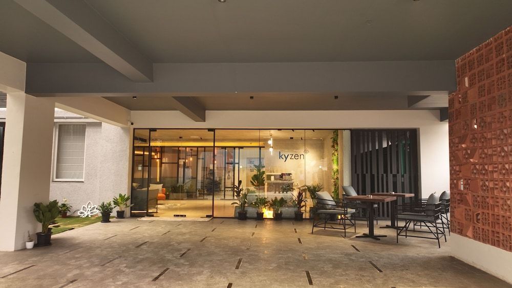 Hotel Kyzen - Hitec city, Hyderabad 2