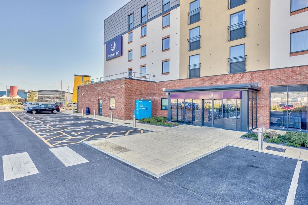 Premier Inn Scarborough - North Bay 1