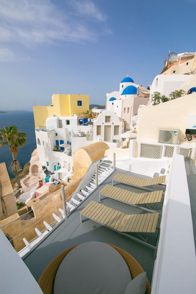 Vogue Suites 1