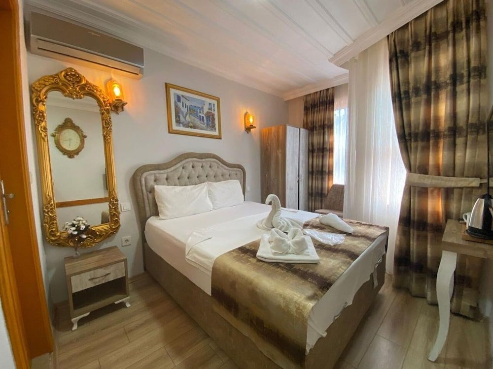 New Cherry Hotel 1