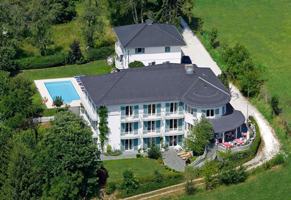 Das Landhaus Hauptmann 1