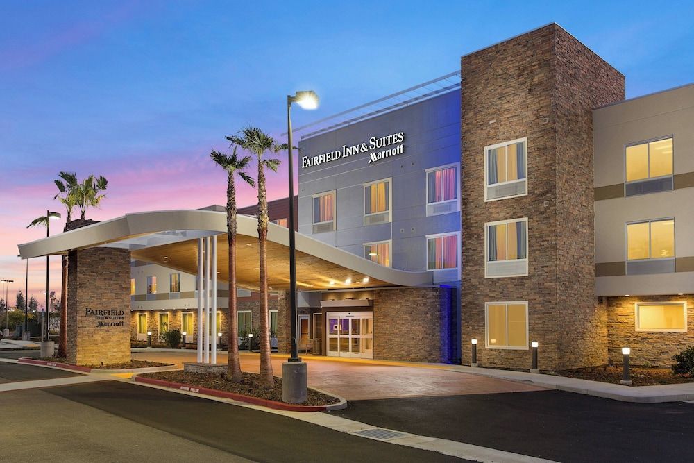Fairfield Inn & Suites by Marriott Sacramento Folsom 1