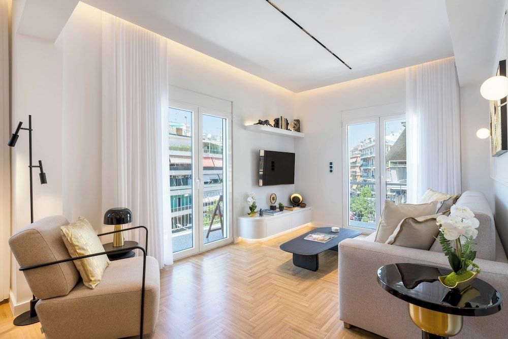 Michalakopoulou Cover & Bright Apartment 1