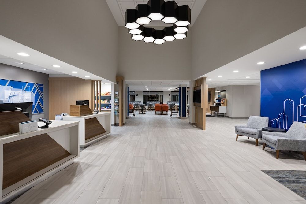 Holiday Inn Express & Suites BRATTLEBORO by IHG 2