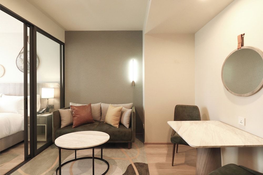 Staybridge Suites BANGKOK SUKHUMVIT by IHG 2