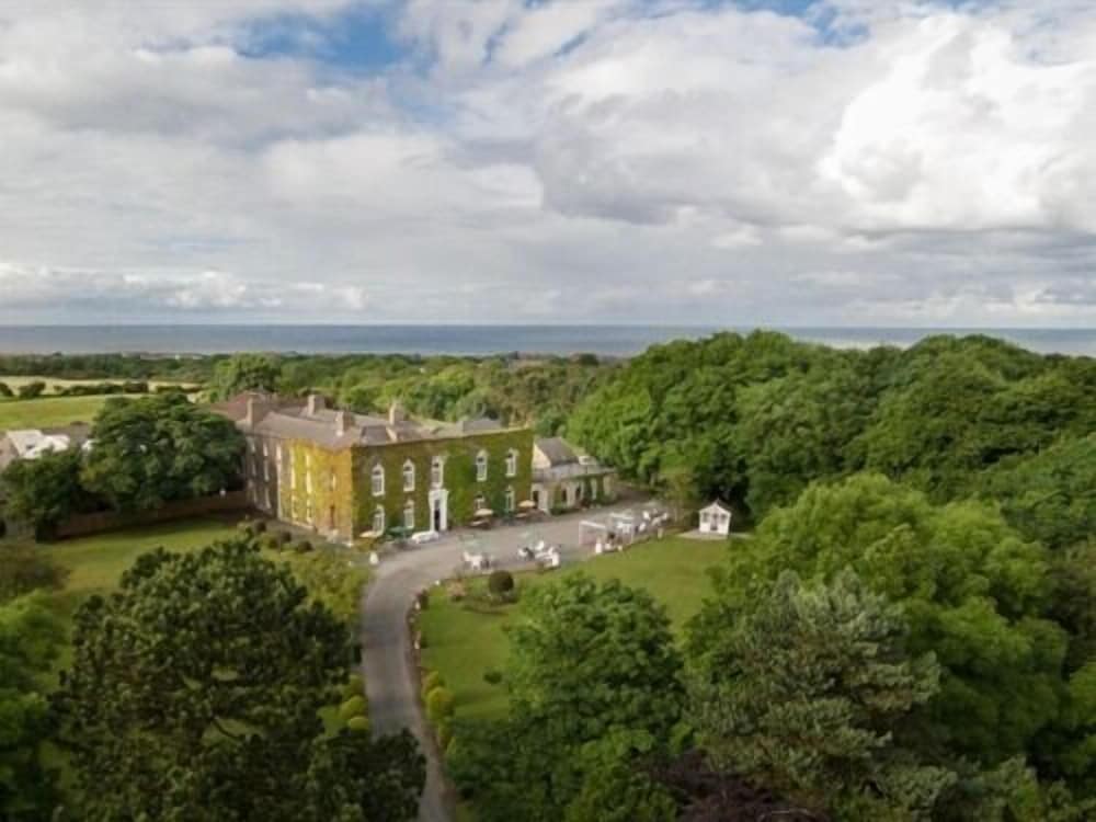 Hardwicke Hall Manor Hotel 1