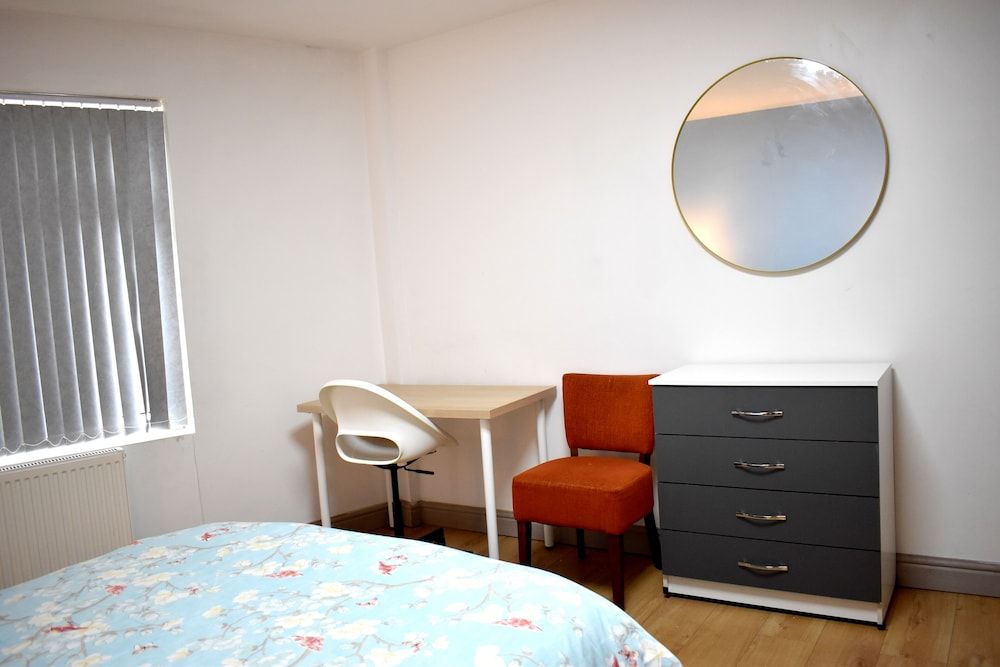Pleasant Apartment in City Center 2
