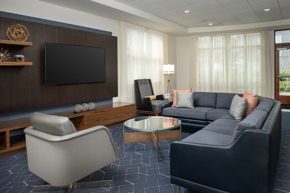 Courtyard by Marriott Seattle Kirkland 2