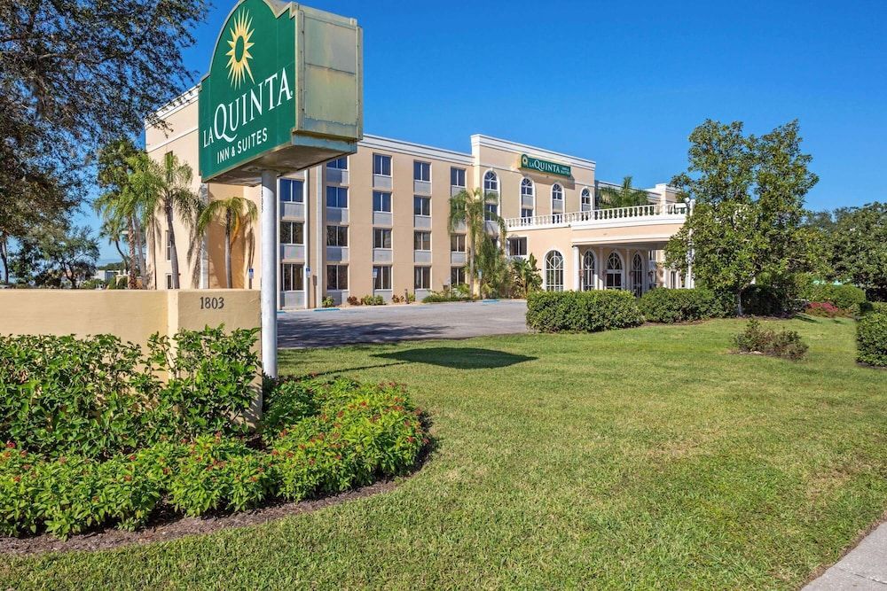 La Quinta by Wyndham Sarasota Downtown 1