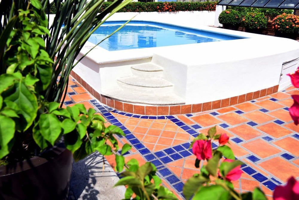 Hotel Eloisa 1