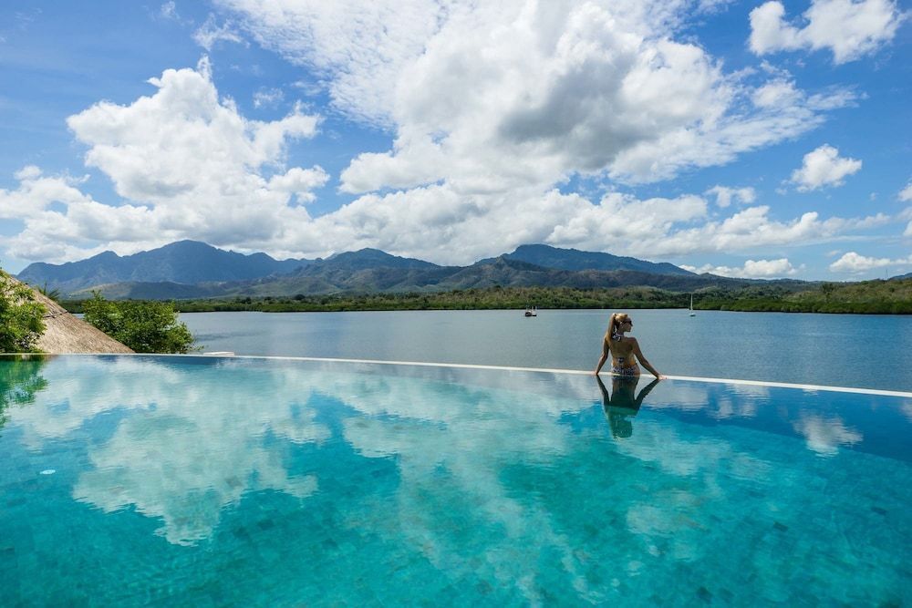 Menjangan Dynasty Resort 1