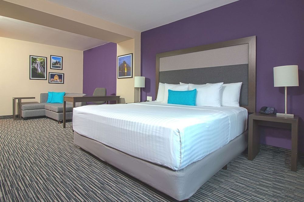 CHN Hotel Monterrey Aeropuerto, Trademark by Wyndham 1