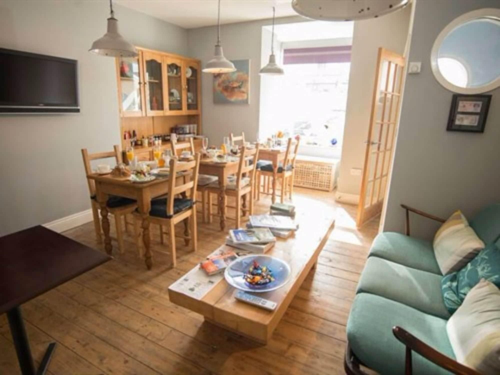 Farne Island rooms 2