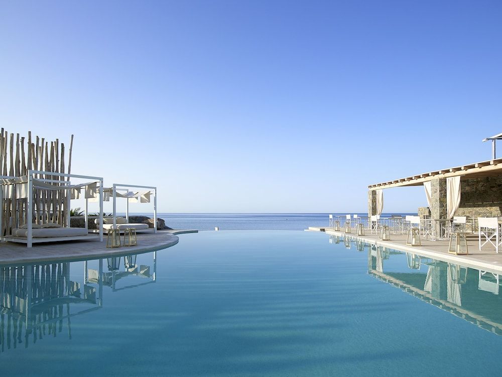 Artemis Seaside Resort 1