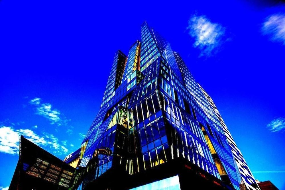 Swissotel Sarajevo 1