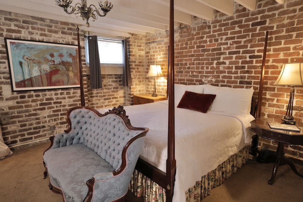 Foley House Inn 2