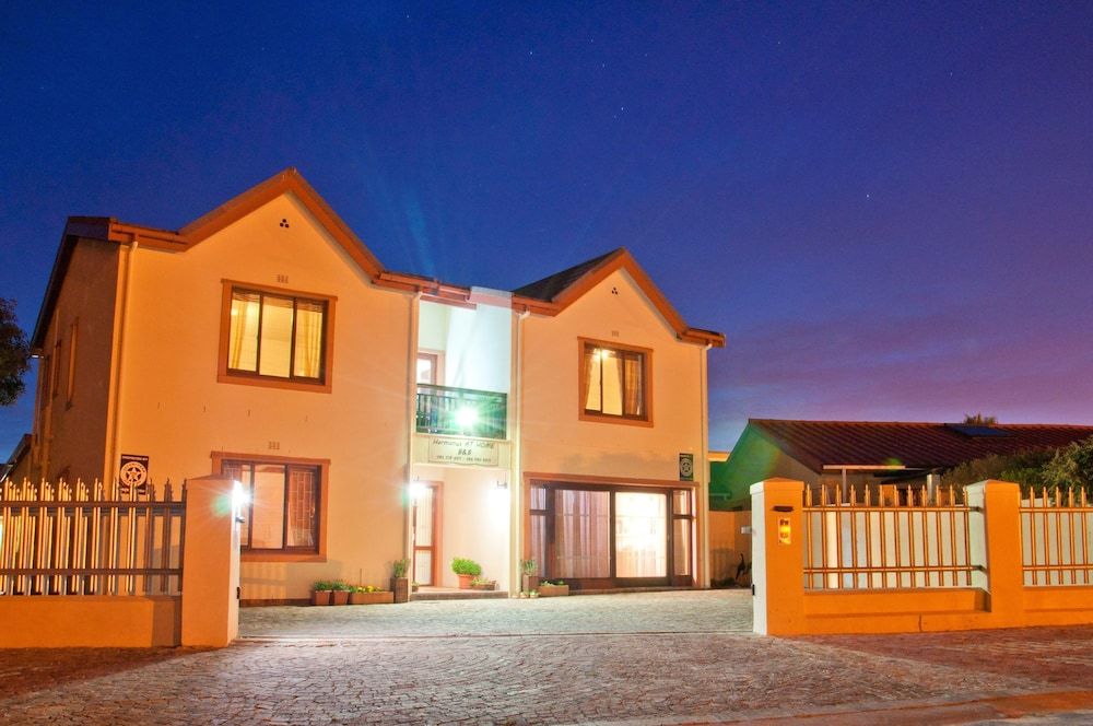 Hermanus AT HOME 1