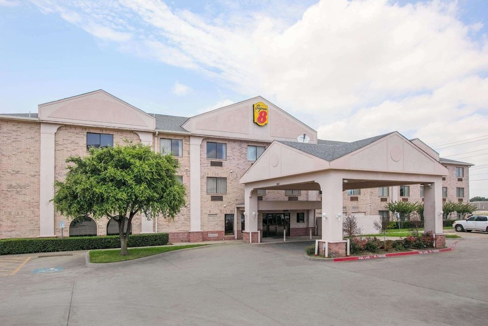 Super 8 by Wyndham Garland North Dallas Area 1