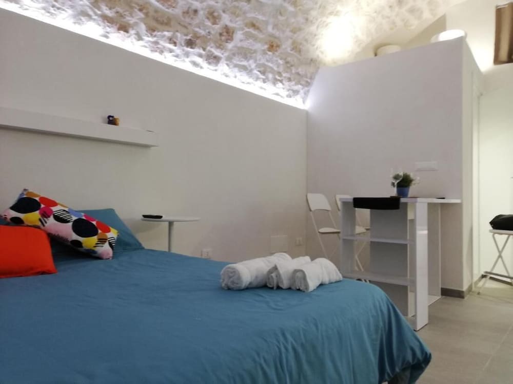 The doors, Apulia, Ostuni 1