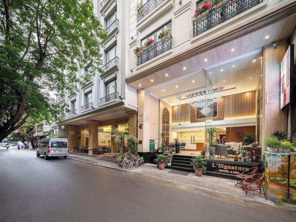 L'Signature Hotel & Spa 1