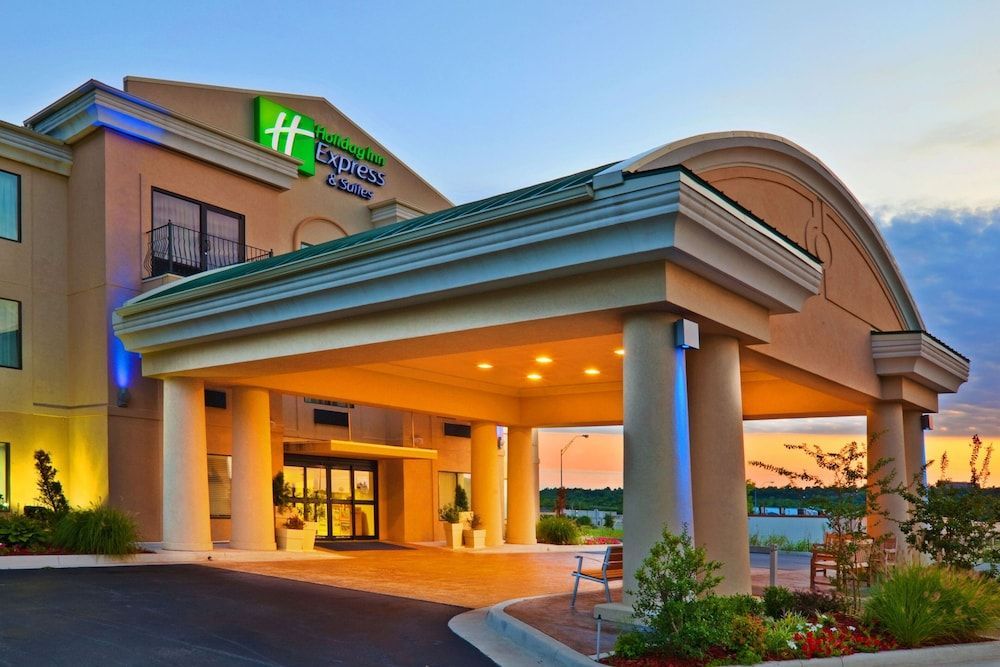 Holiday Inn Express & Suites MUSKOGEE by IHG 1