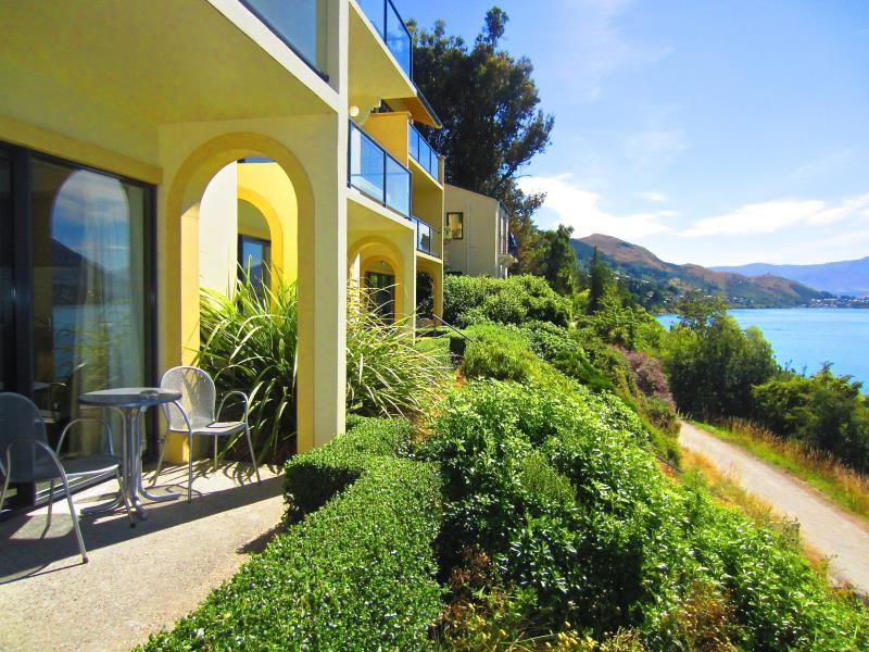 Villa Del Lago 2