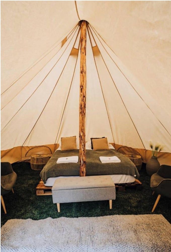 Lake View Cozy Tents 2