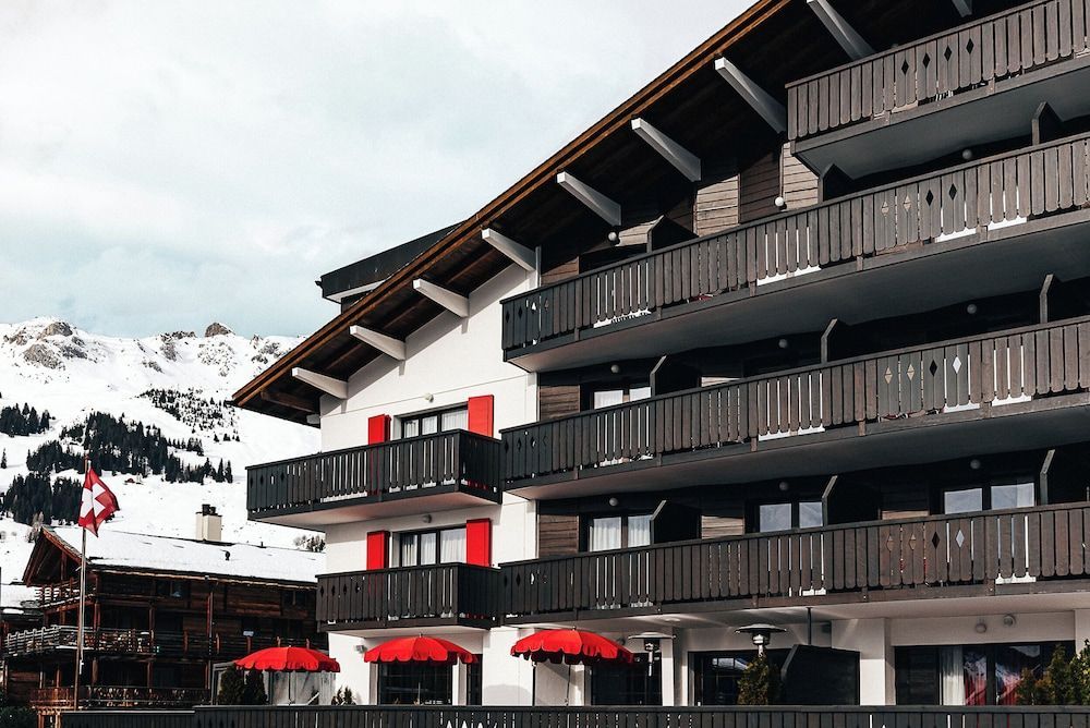 Experimental Chalet Verbier 1