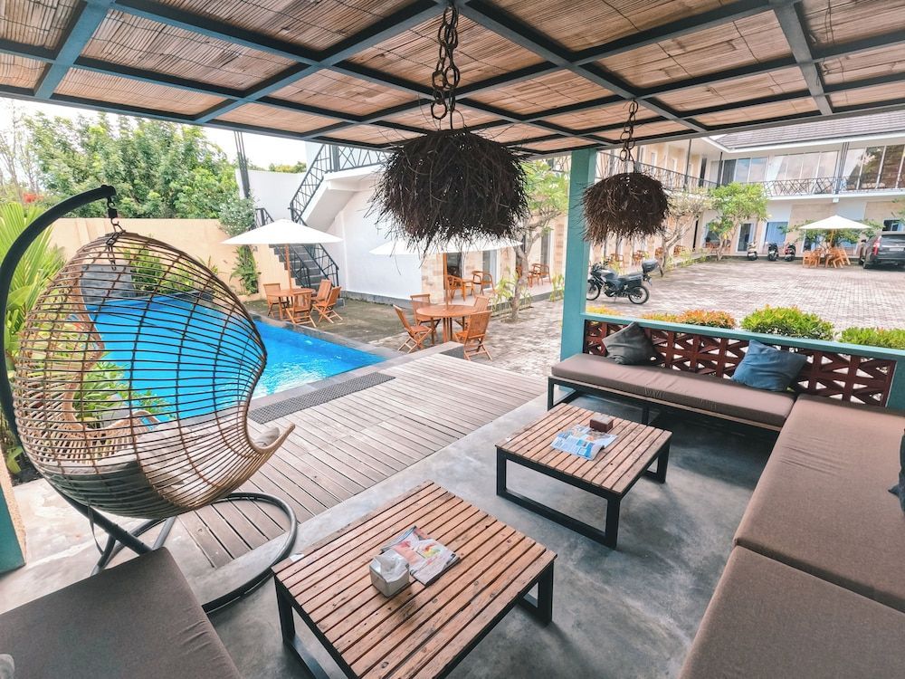 Zavana rooms & Restaurant 1