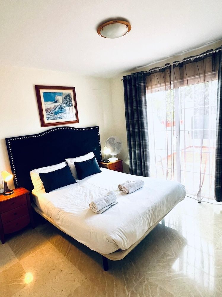 Elegant Palm Mar Apartment 2