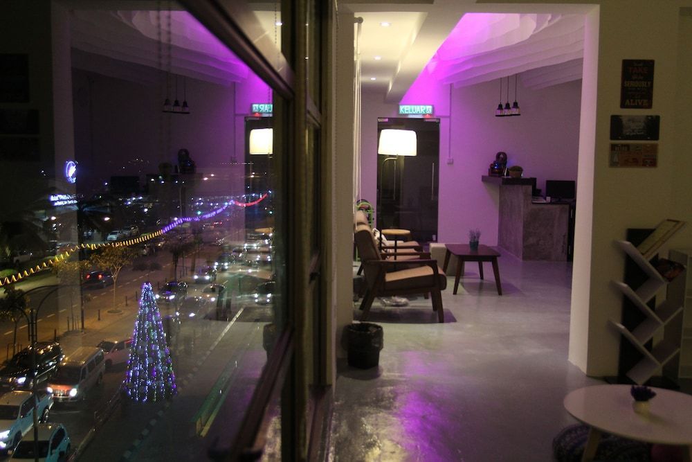 Space Cap Hotel 2