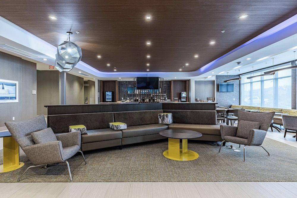 SpringHill Suites by Marriott Fort Wayne North 1
